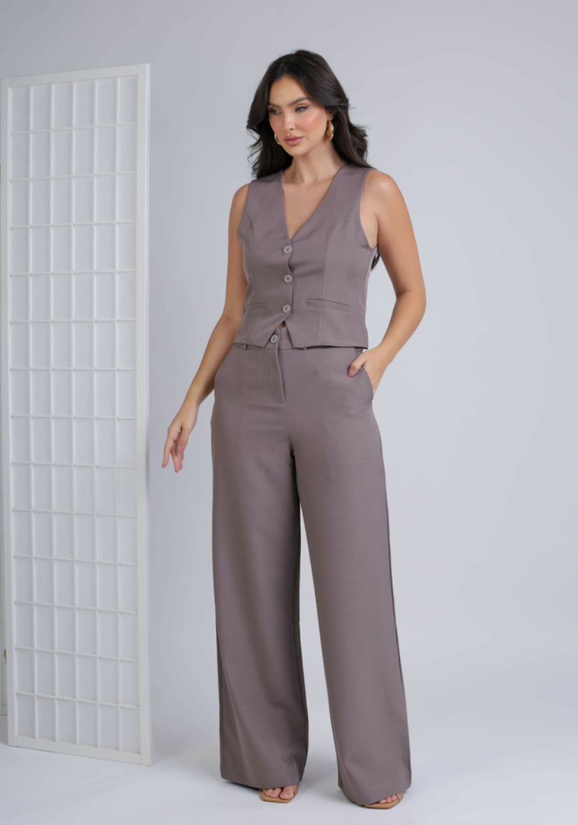 Conjunto Feminino Colete e Calça de Alfaiataria Chic