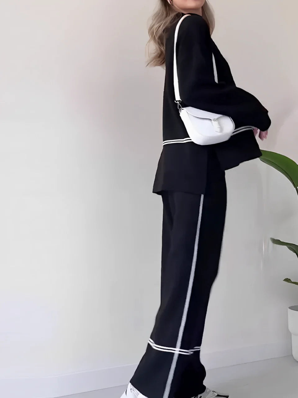Conjunto Feminino Tricô Kim – Gola Alta Mullet e Calça Cintura Alta