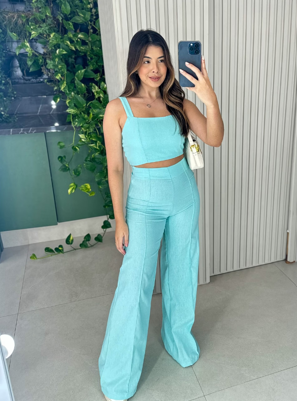 Conjunto de Linho Calça Pantalona Wide Leg e Cropped Alças Finas Lucy Areia