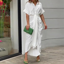 Vestido Mídi com Abotoamento Classic