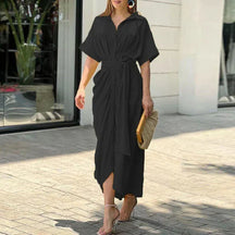 Vestido Mídi com Abotoamento Classic